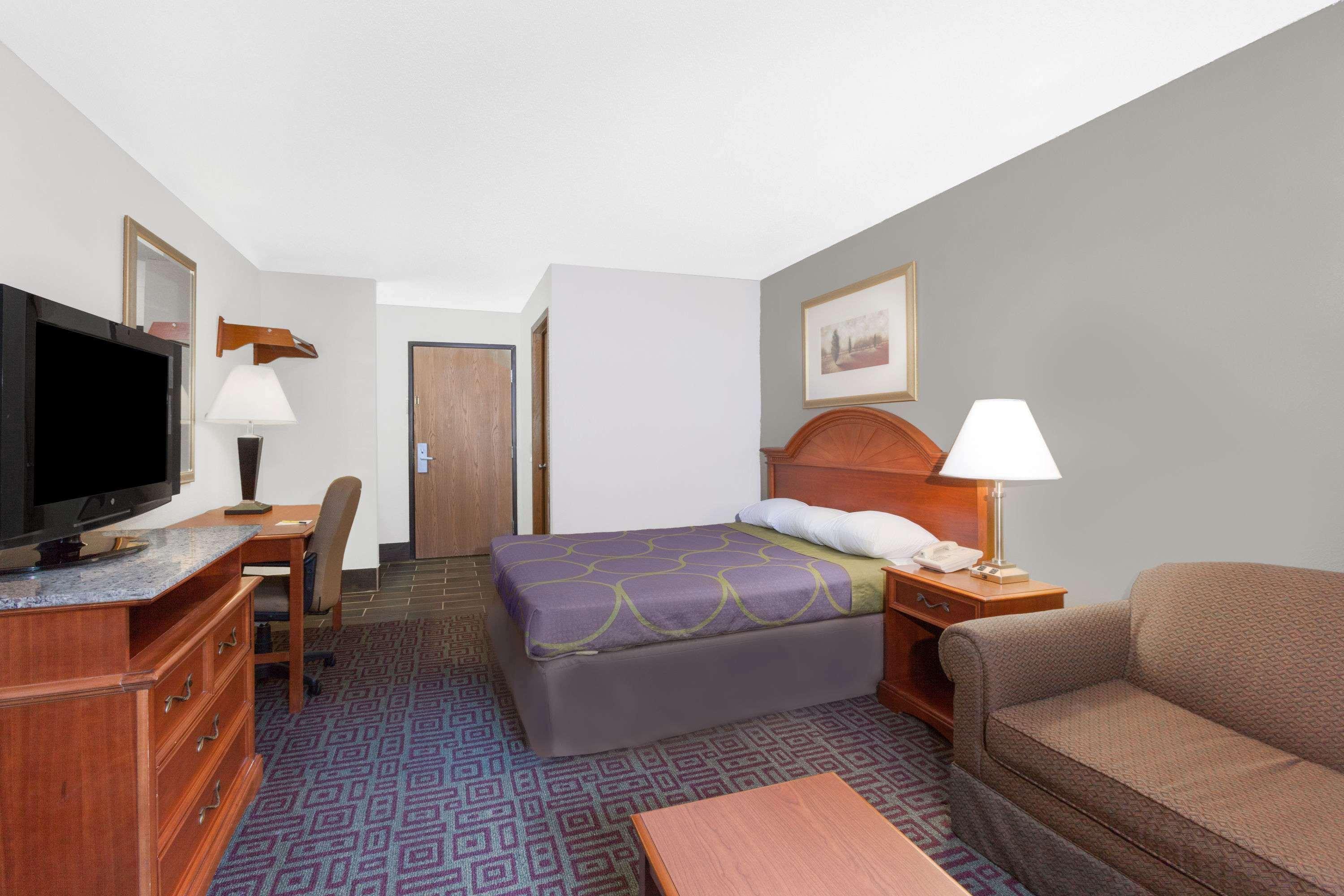 Super 8 By Wyndham Fort Madison Luaran gambar